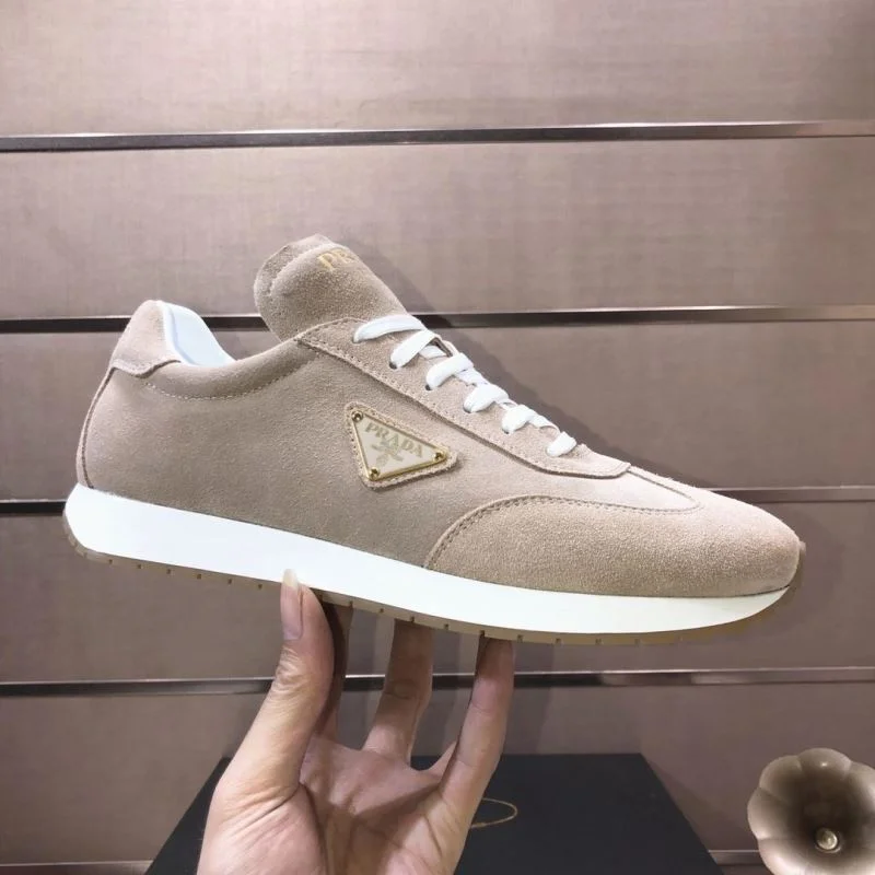 Prada Low Shoes StreetReady 35544