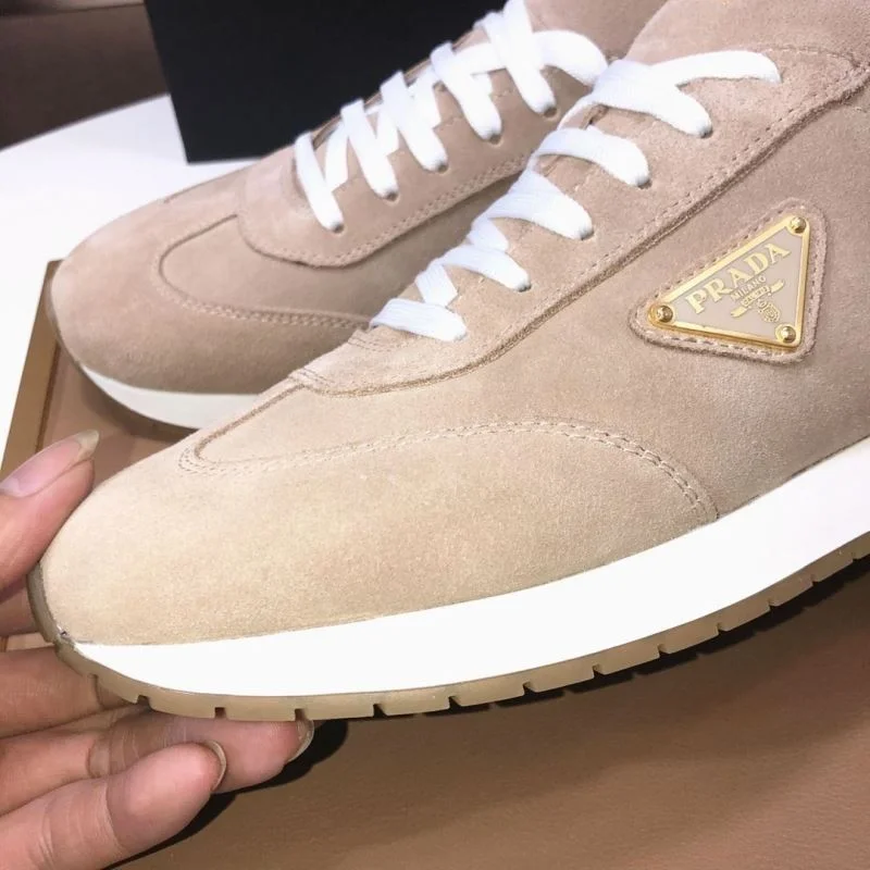 Prada Low Shoes StreetReady 35544