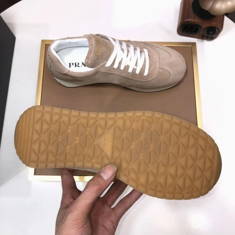Prada Low Shoes StreetReady 35544