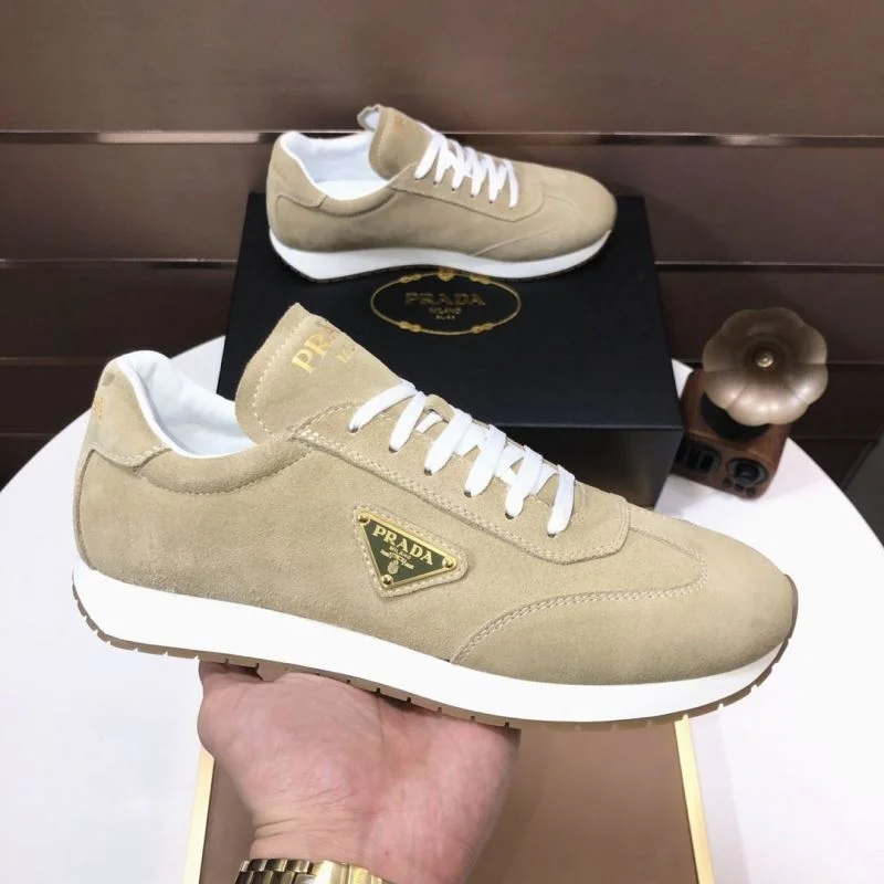 Prada Low Shoes Vibrant 35543