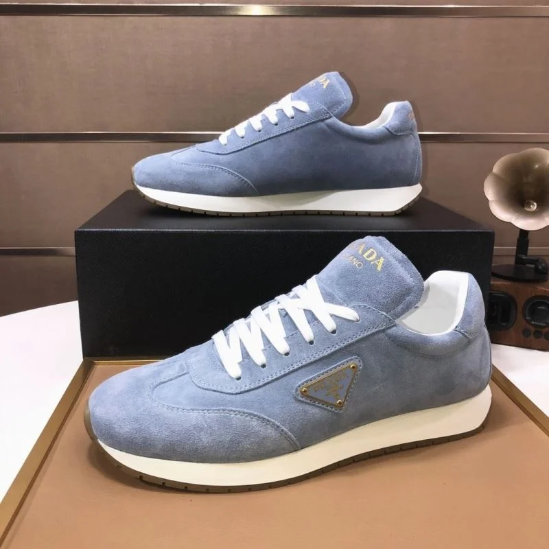Casual Prada Low Shoes 35542