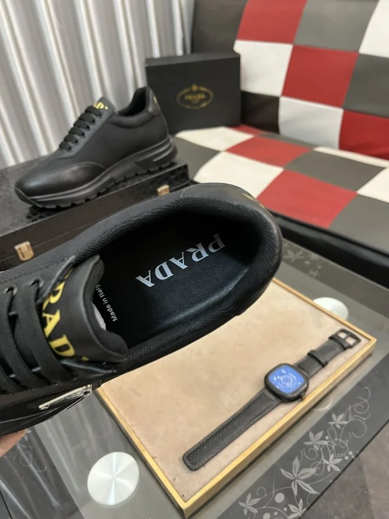 Prada Low Shoes Snug 35540