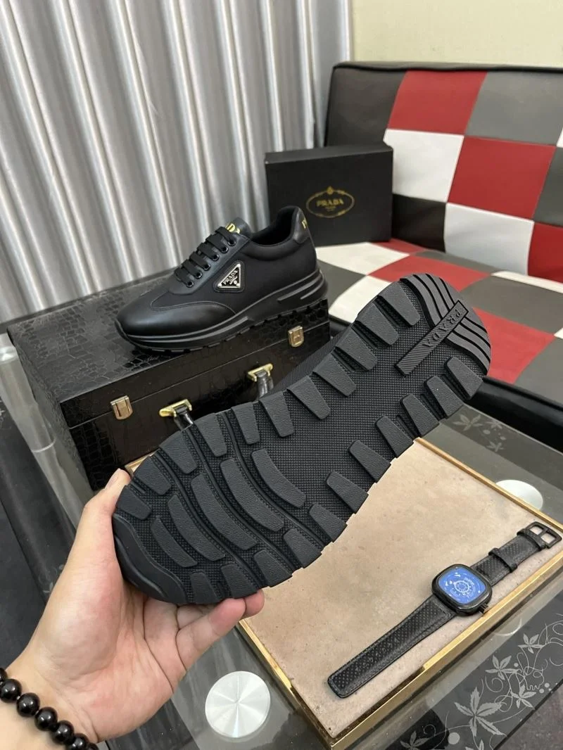 Prada Low Shoes Snug 35540