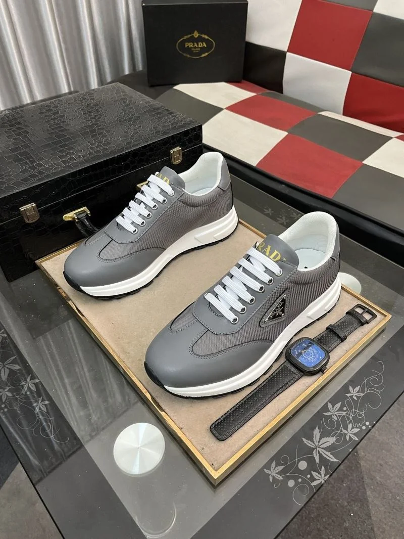 Prada Low Shoes ComfortFit 35533