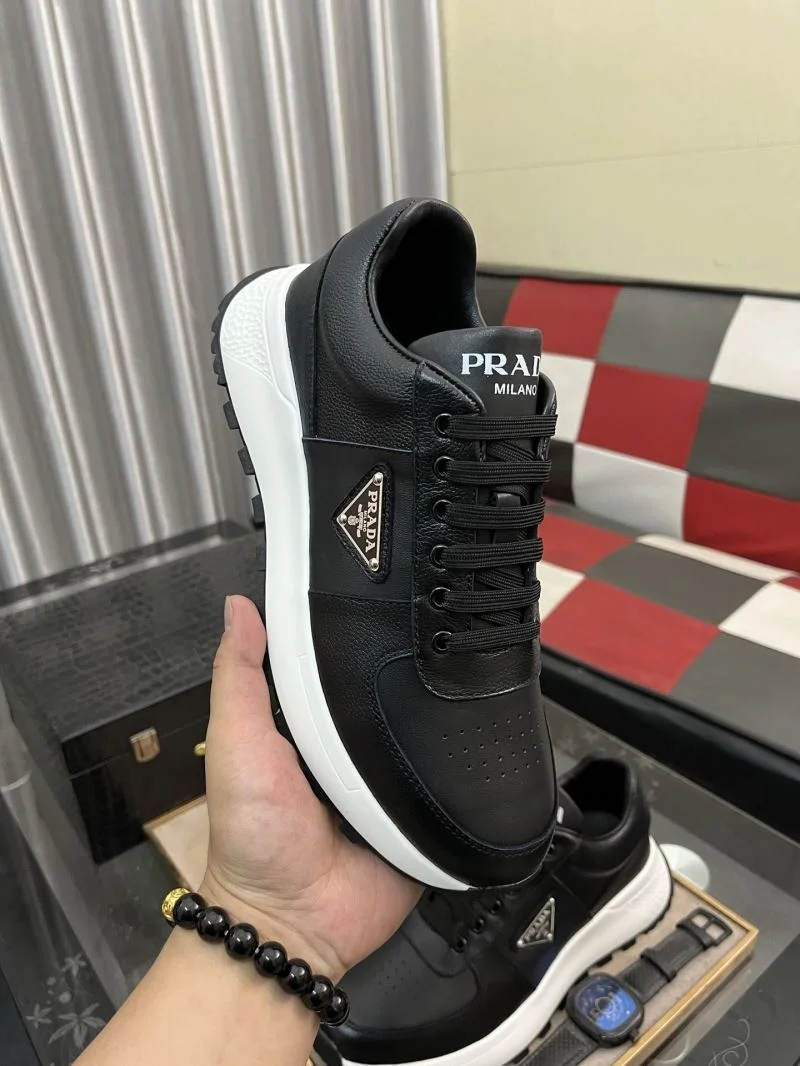 Seasonal Prada Low Shoes 35538