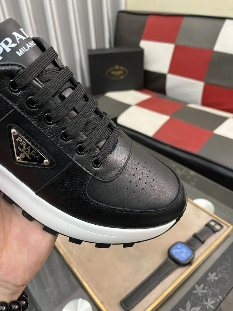 Seasonal Prada Low Shoes 35538
