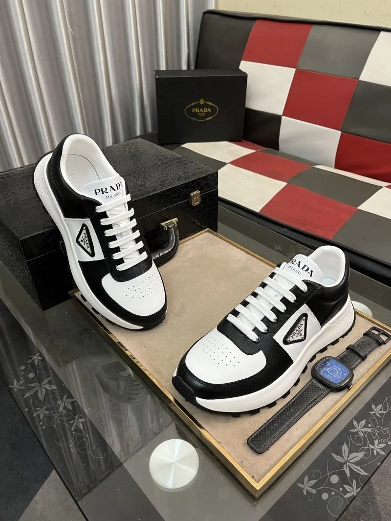 Prada Low Shoes Stretchable 35524