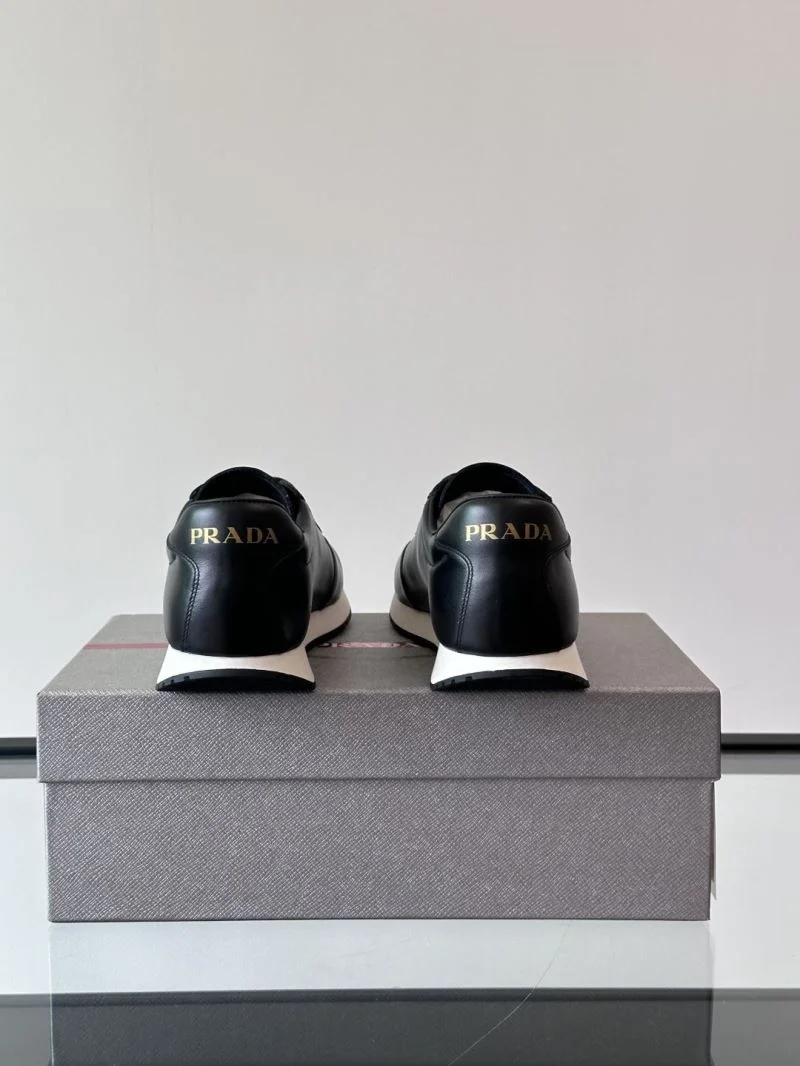 Prada Low Shoes RelaxedFit 35539