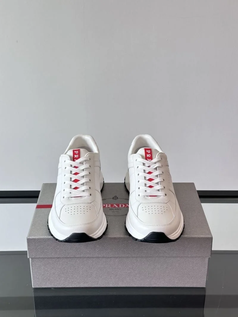 Prada Low Shoes Youthful 35526
