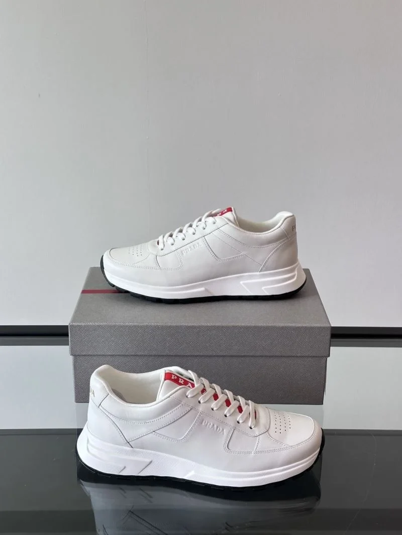 Prada Low Shoes Youthful 35526