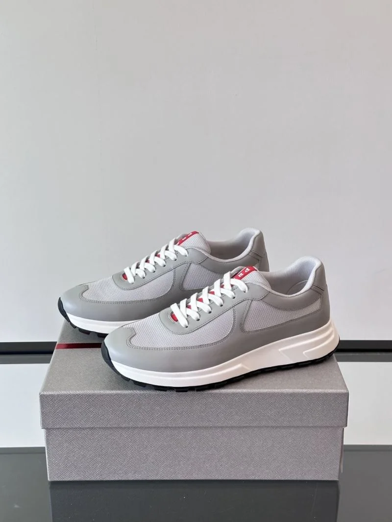 Practical Prada Low Shoes 35519
