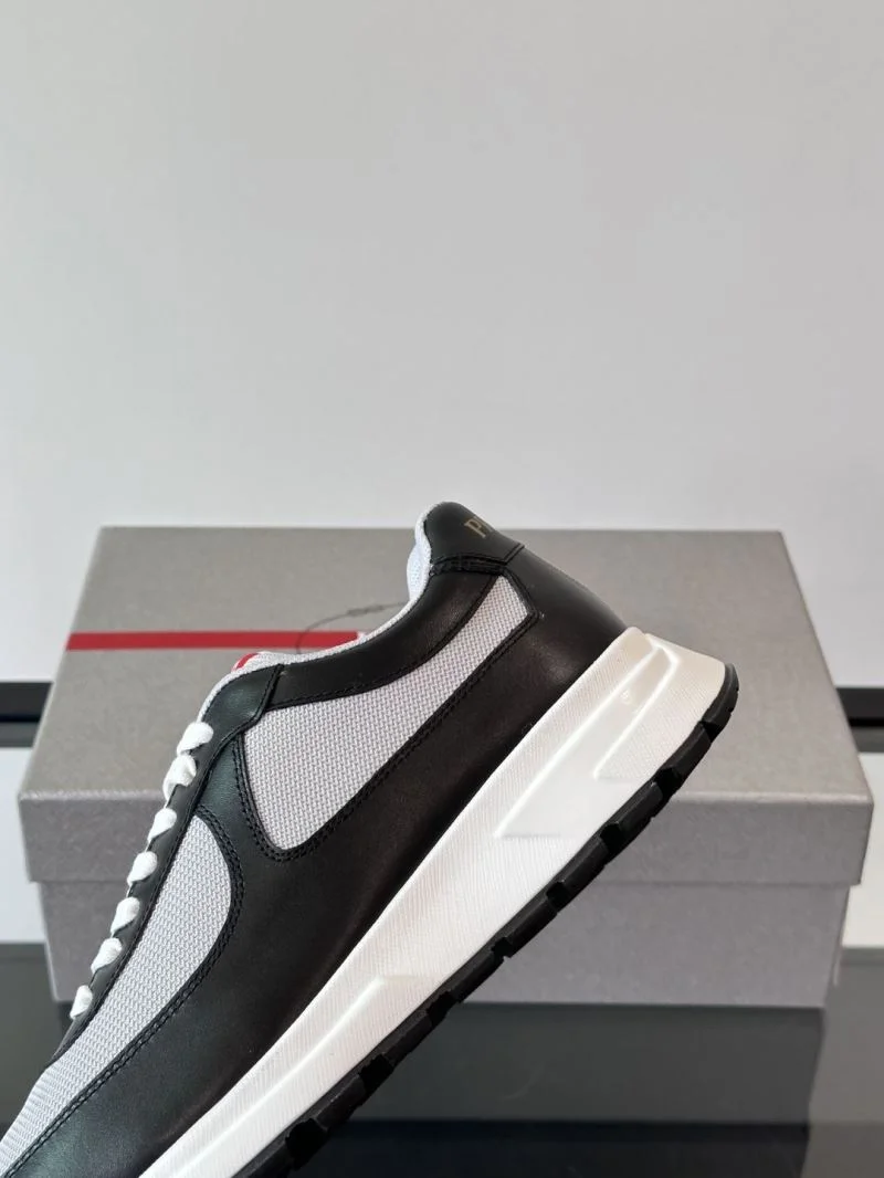 Prada Low Shoes Unique 35512