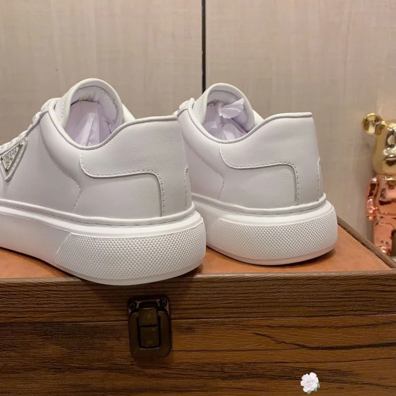 GoodFit Prada Low Shoes 35514