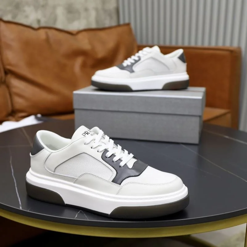 Prada Low Shoes MultiPurpose 35504