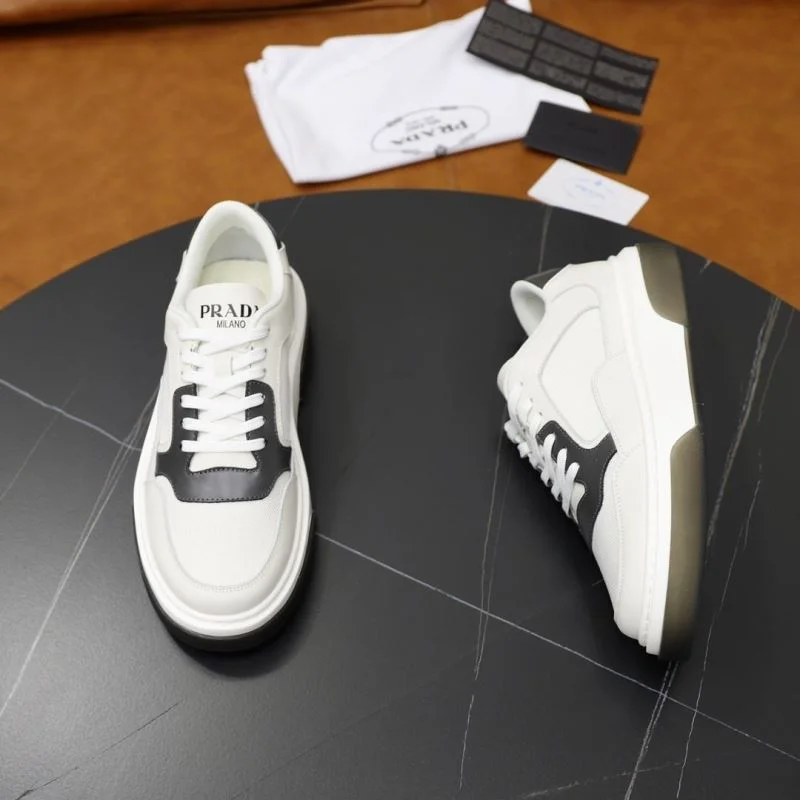 Prada Low Shoes MultiPurpose 35504