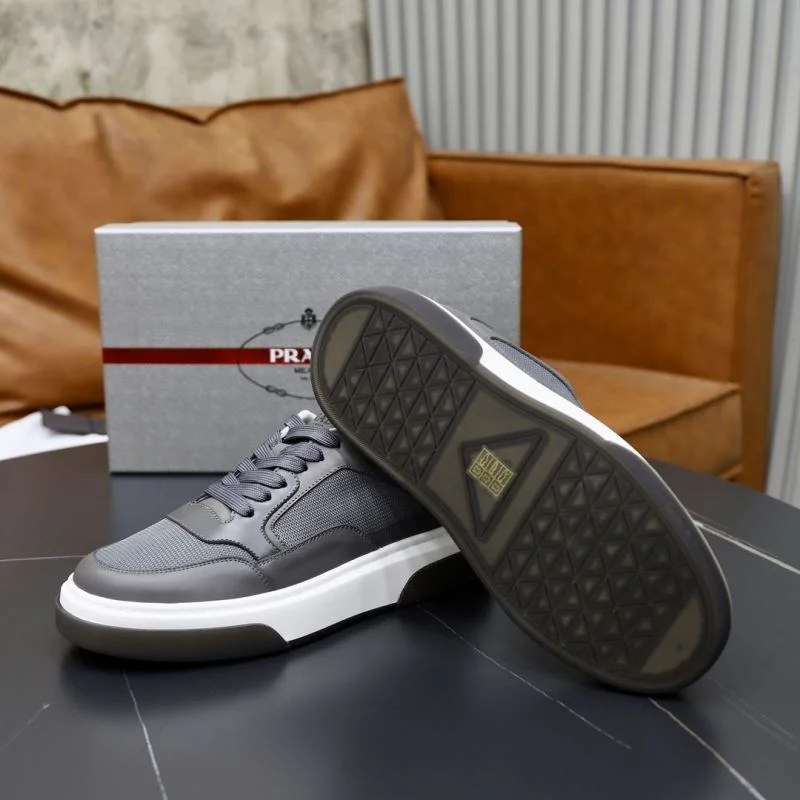 FashionForward Prada Low Shoes 35509