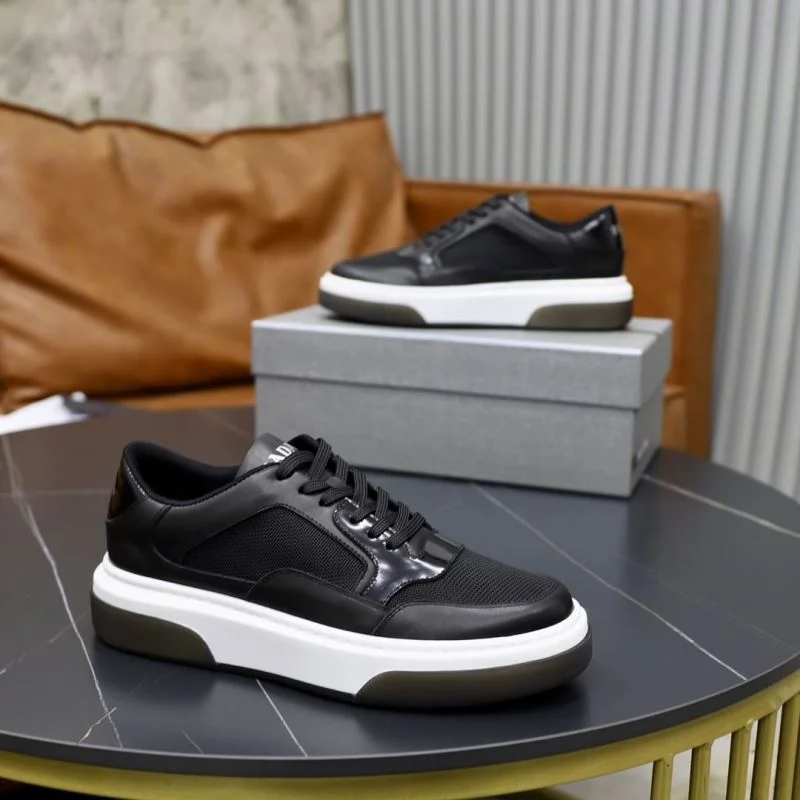 Prada Low Shoes EyeCatching 35510
