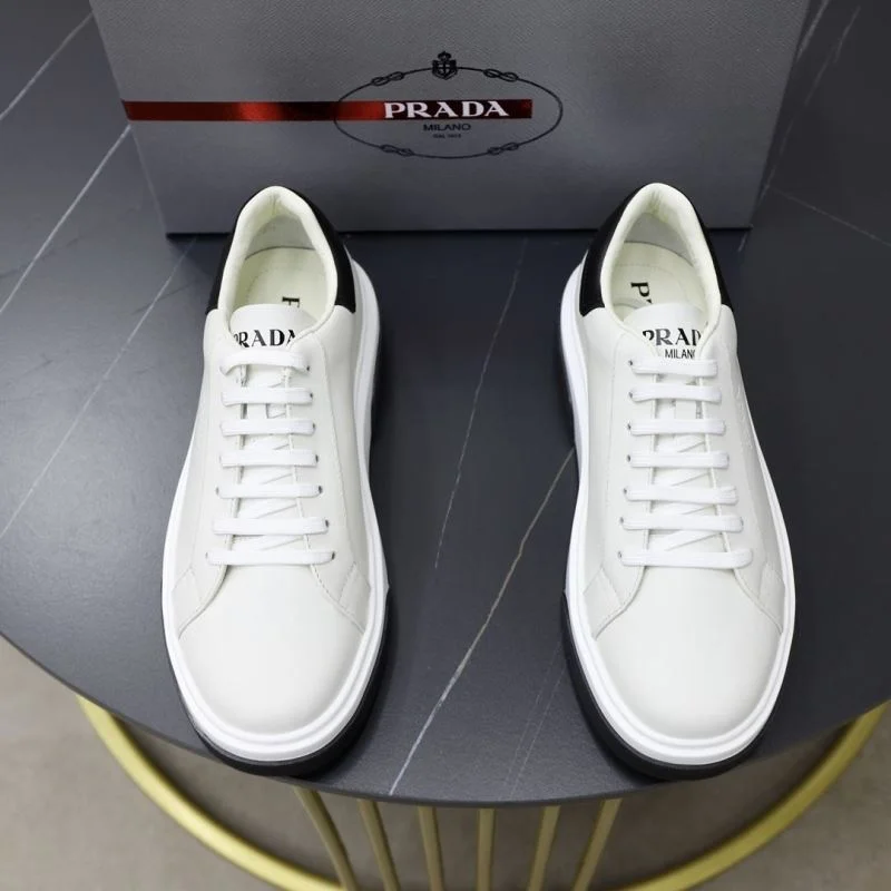 Lightweight Prada Low Shoes 35503
