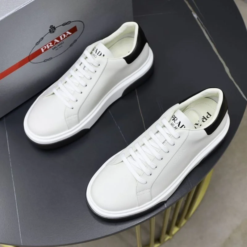 Lightweight Prada Low Shoes 35503