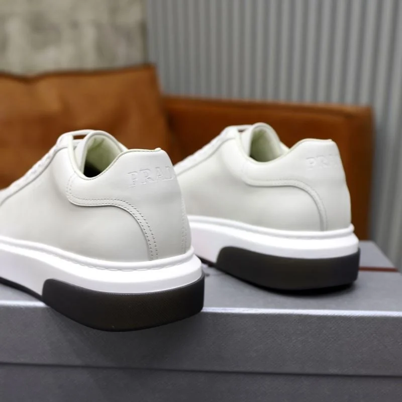 Prada Low Shoes Tailored 35502