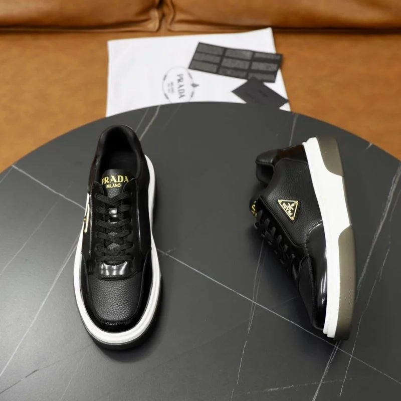 Trendy Prada Low Shoes 35501