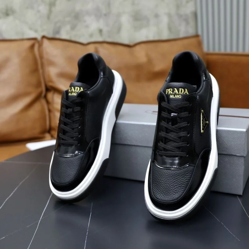 Trendy Prada Low Shoes 35501