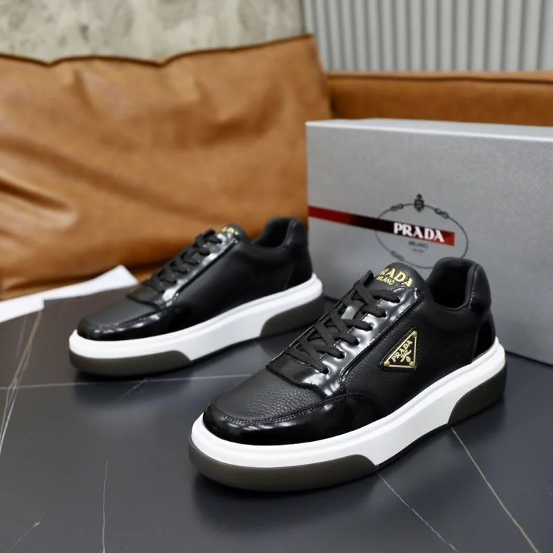 Trendy Prada Low Shoes 35501