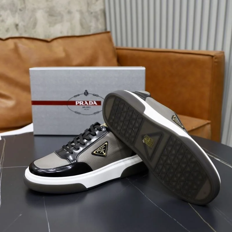 Prada Low Shoes Affordable 35479