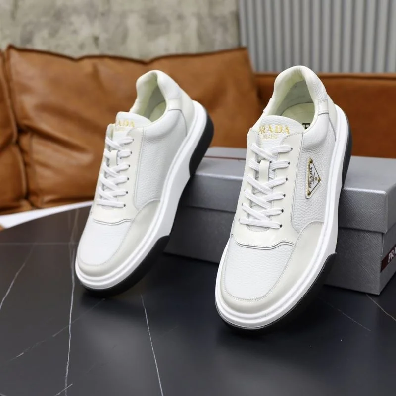 Prada Low Shoes Durable 35472