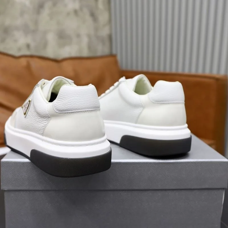 Prada Low Shoes Durable 35472