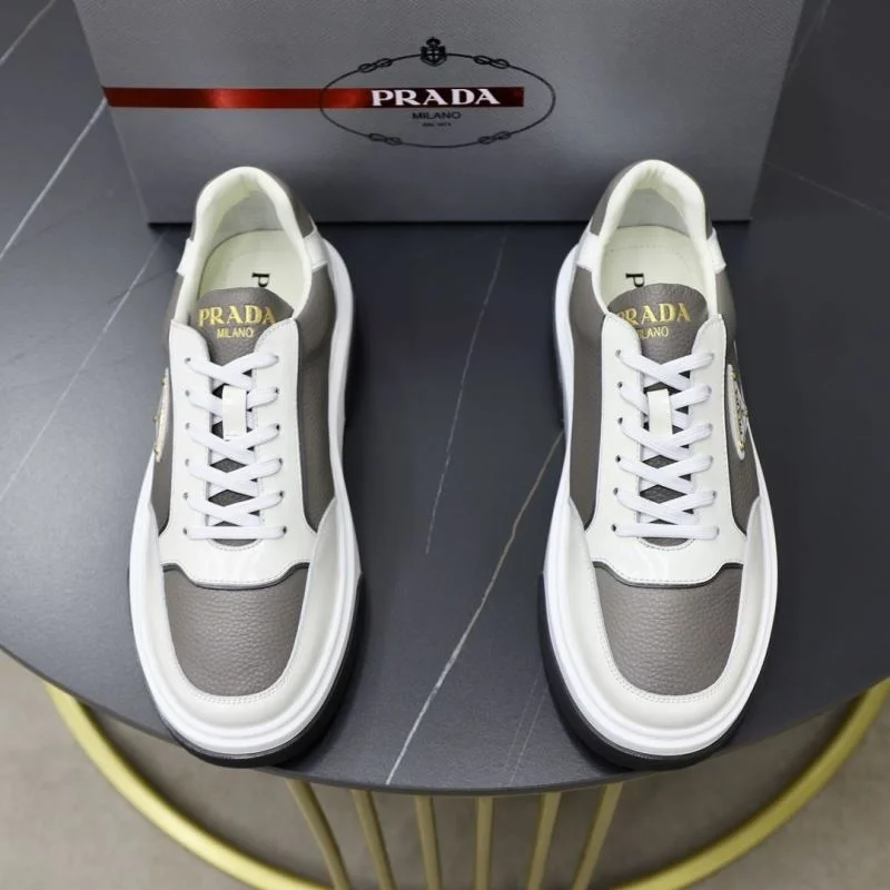 Prada Low Shoes Vibrant 35493