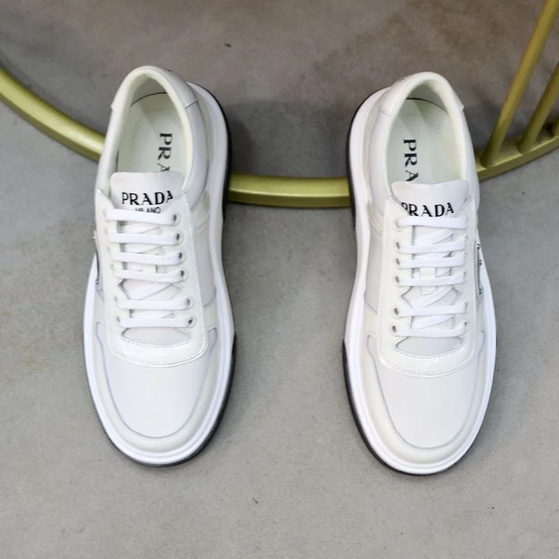 Prada Low Shoes Comfortable 35481