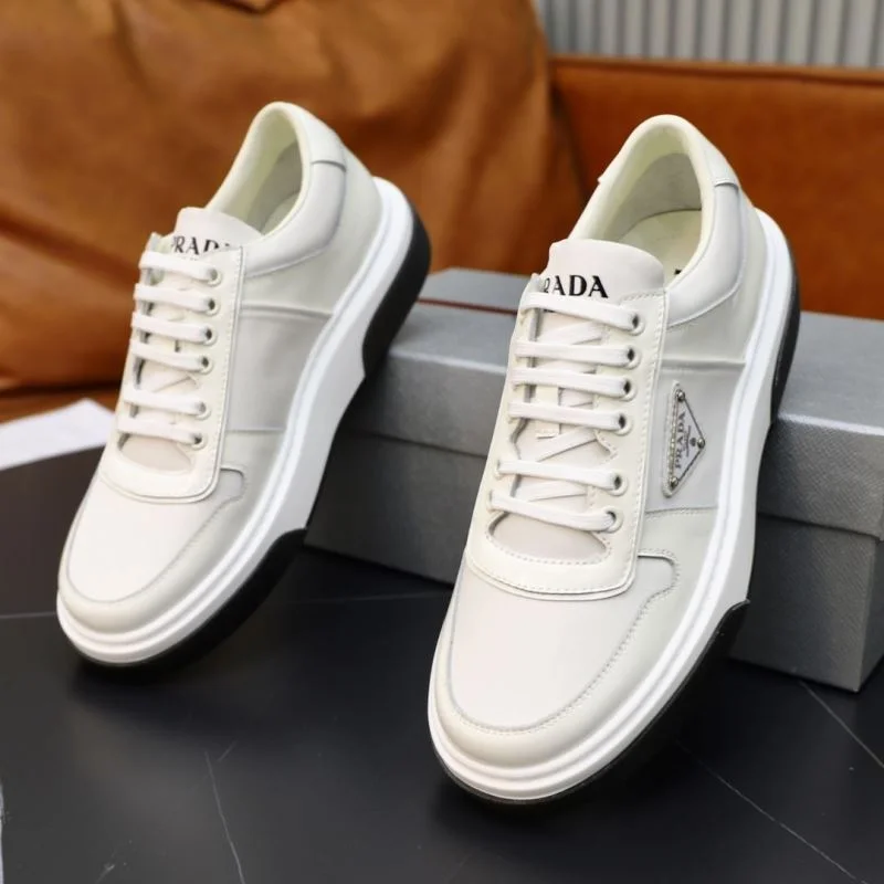 Prada Low Shoes Comfortable 35481