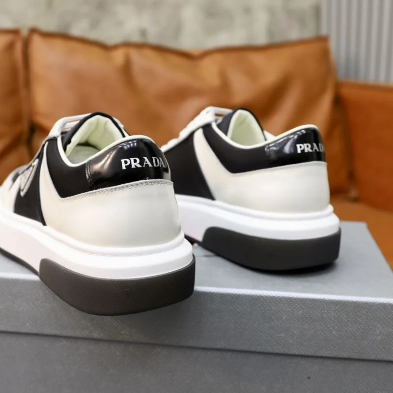 Prada Low Shoes ModernLook 35489