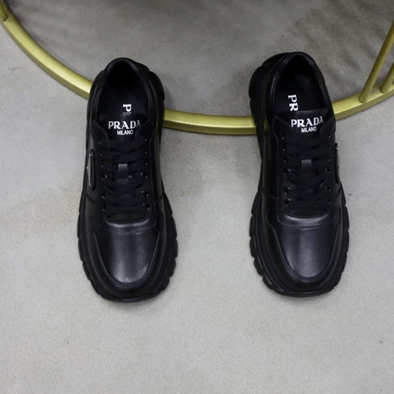 WaterResistant Prada Low Shoes 35480