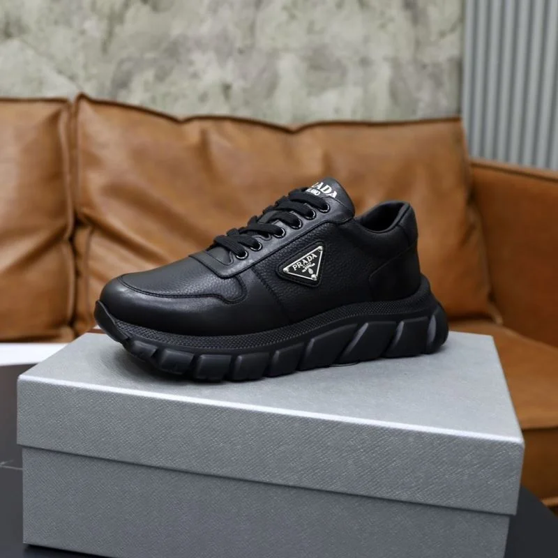 Prada Low Shoes Classic 35474