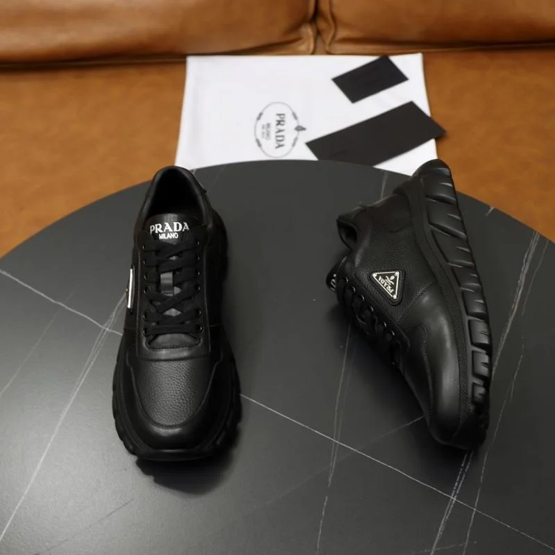 Prada Low Shoes Classic 35474