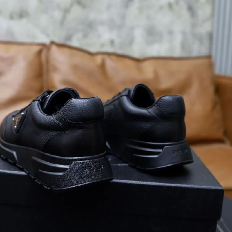 FashionForward Prada Low Shoes 35494