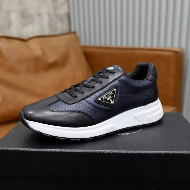 Prada Low Shoes WrinkleFree 35490