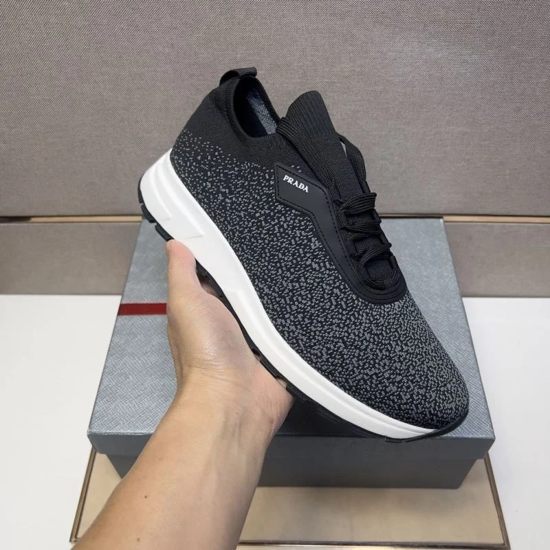 Trendy Prada Low Shoes 35483