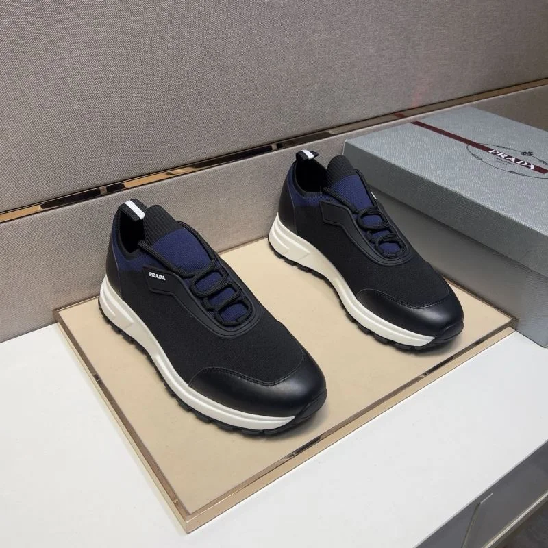 Prada Low Shoes WaterResistant 35475