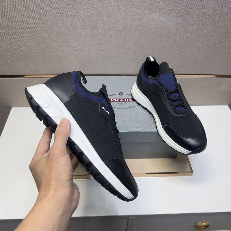 Prada Low Shoes WaterResistant 35475