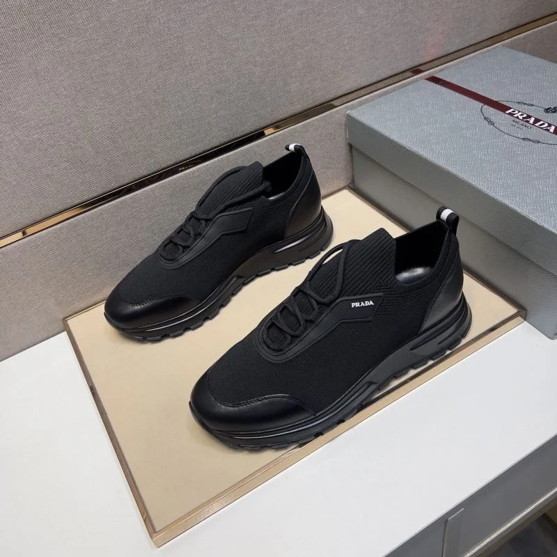 Prada Low Shoes Classic 35473