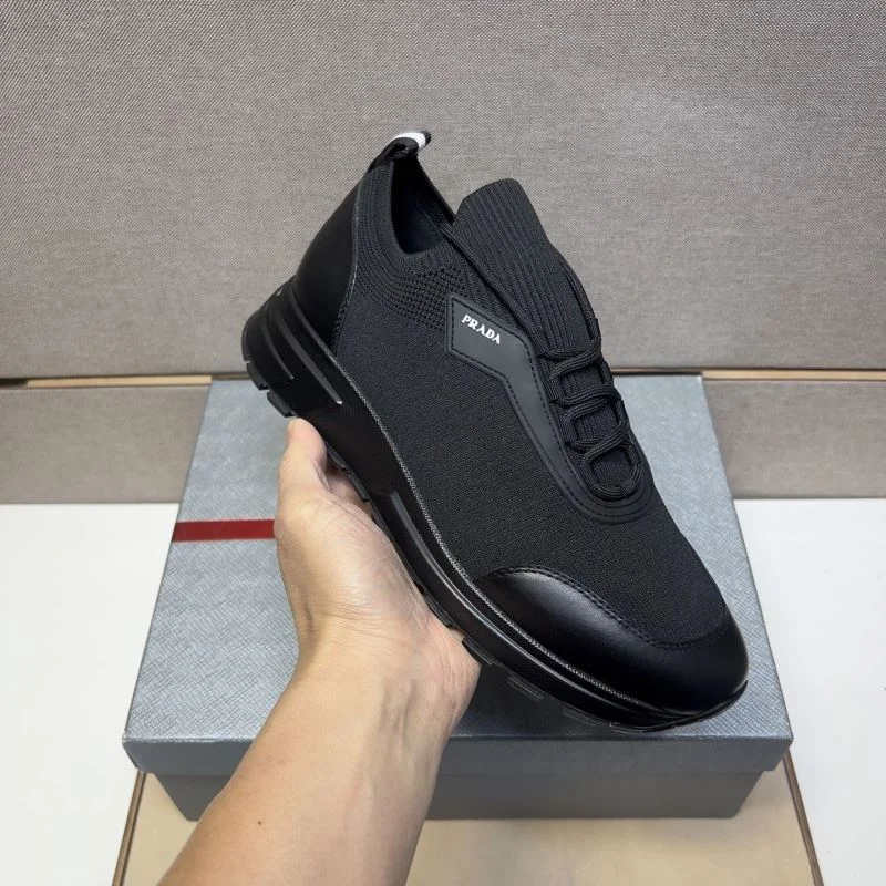 Prada Low Shoes Classic 35473