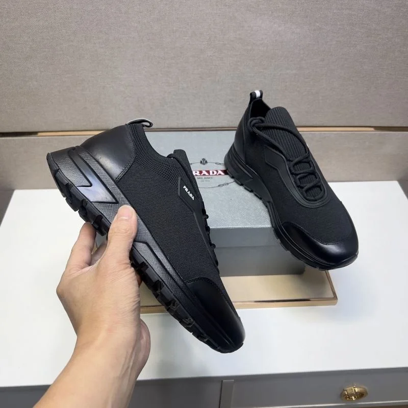 Prada Low Shoes Classic 35473