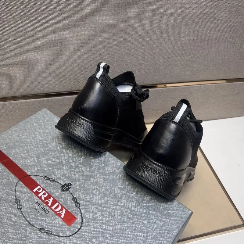 Prada Low Shoes Classic 35473