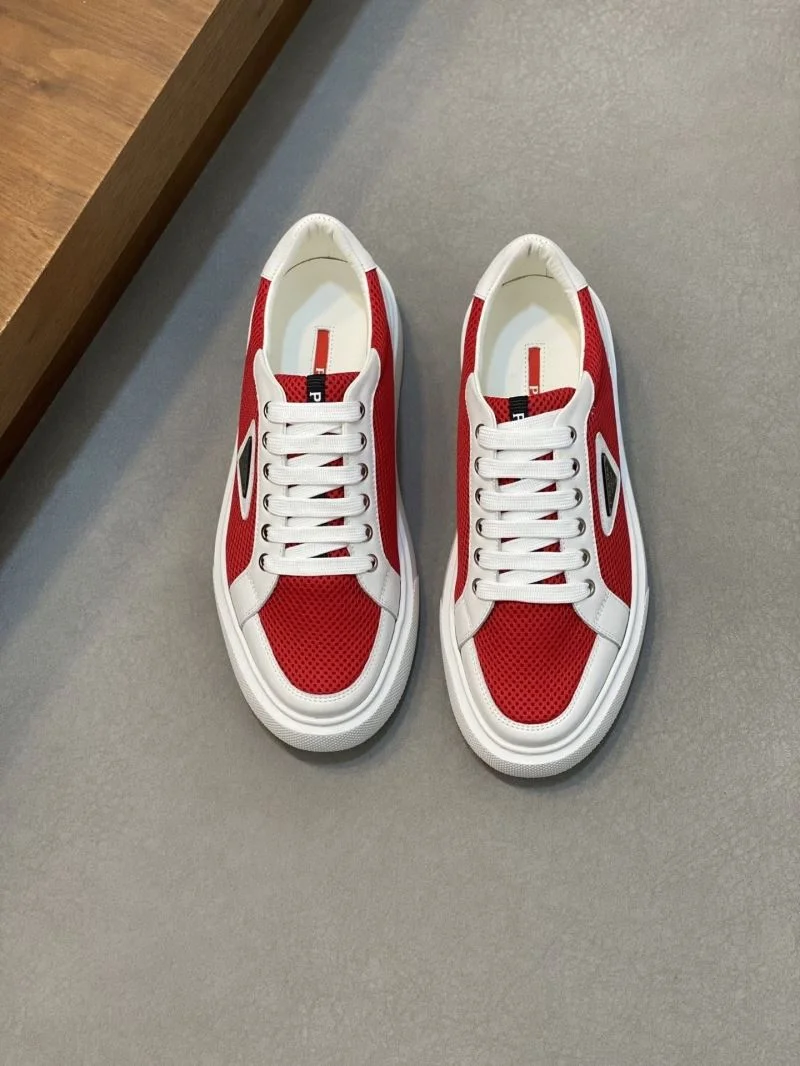 Vibrant Prada Low Shoes 35477