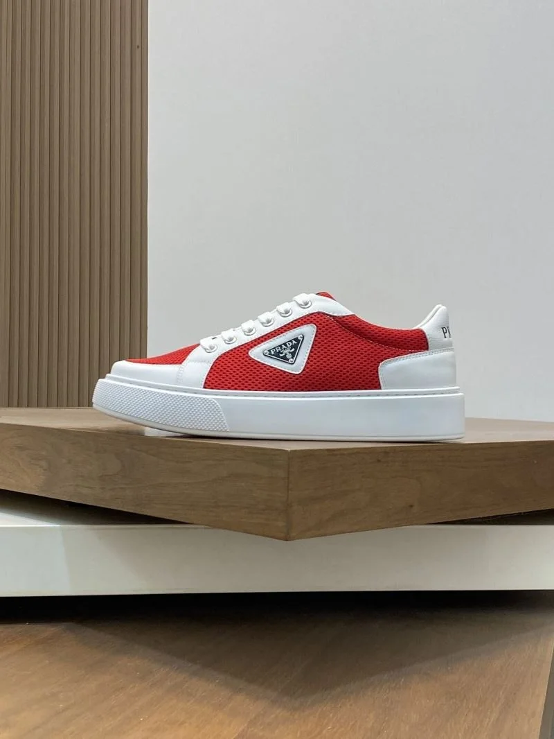 Vibrant Prada Low Shoes 35477