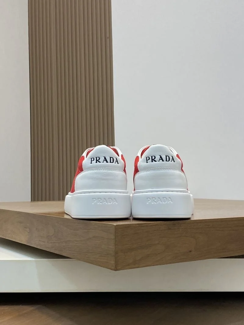 Vibrant Prada Low Shoes 35477