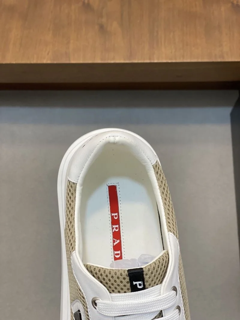 Trendy Prada Low Shoes 35495